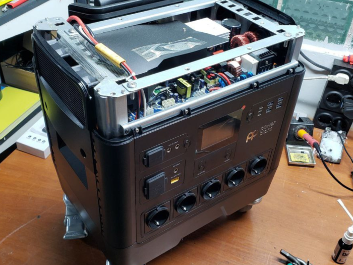 Перепаковка акумуляторів та ремонт для електроінструментів